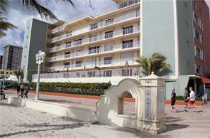 300 OREGON Street # 409, Hollywood FL 33019
