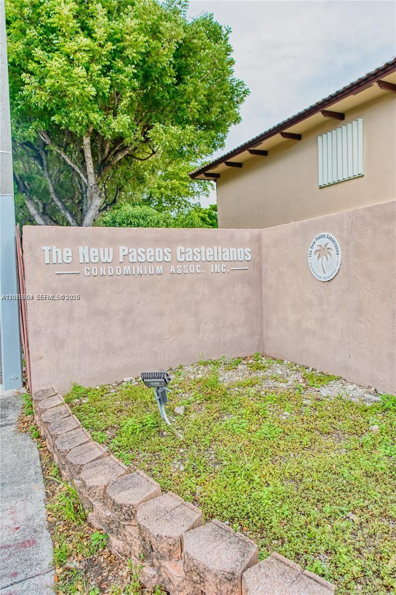 12247 SW 17th Ln, Miami FL 33175
