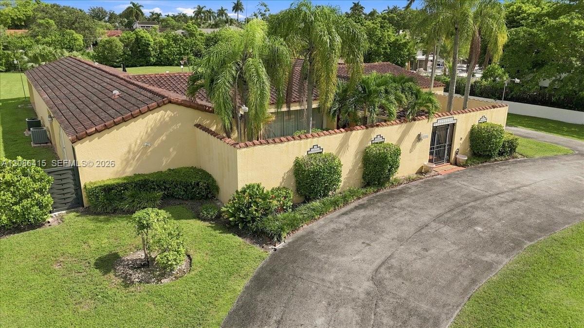 9805 SW 64th St, Miami FL 33173