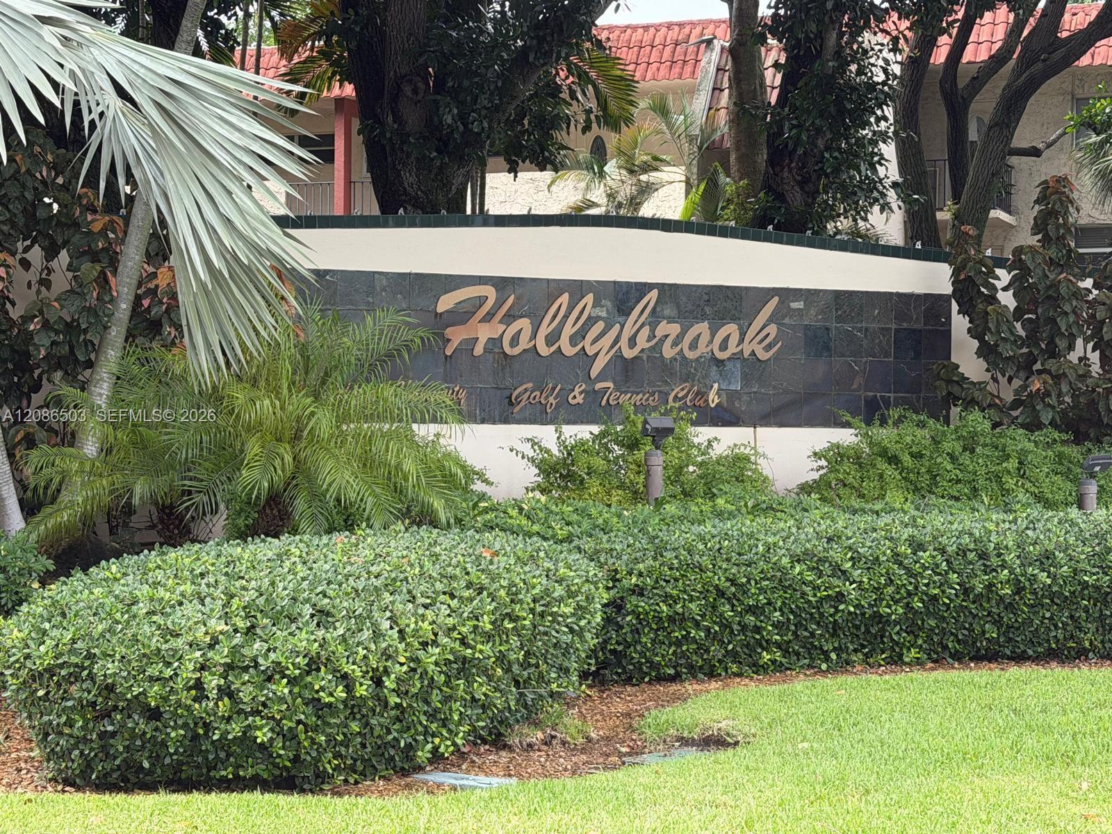 400 S Hollybrook Dr # 306, Pembroke Pines FL 33025