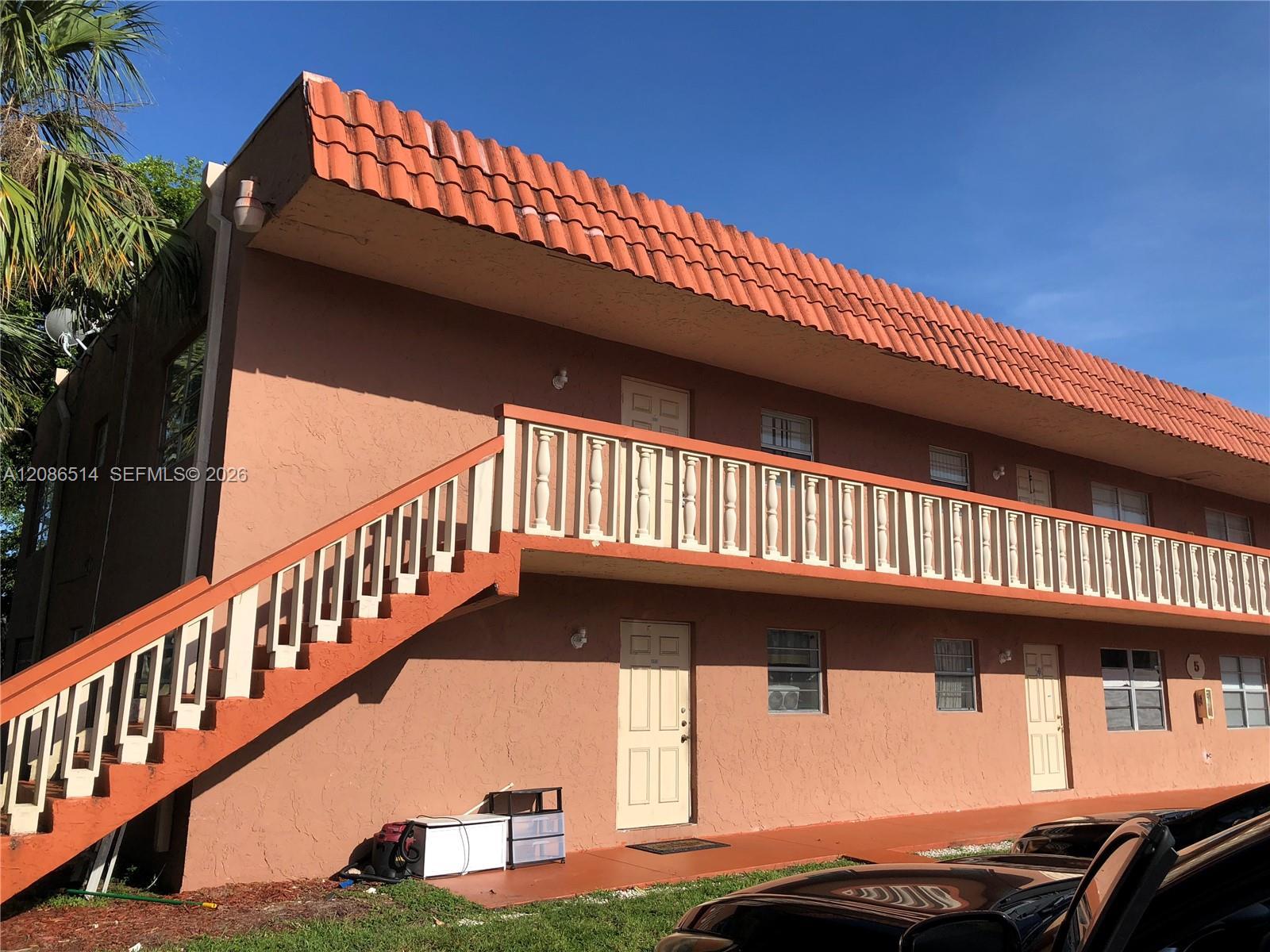 7830 NW 33rd St # 505, Davie FL 33024