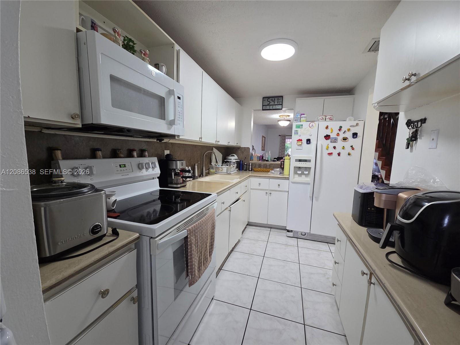 1784 W 56th Ter # 401, Hialeah FL 33012