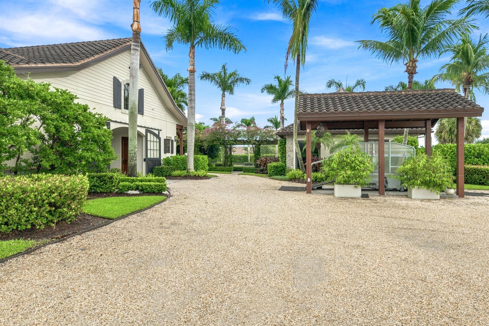 4600 Garden Point Trail, Wellington FL 33414