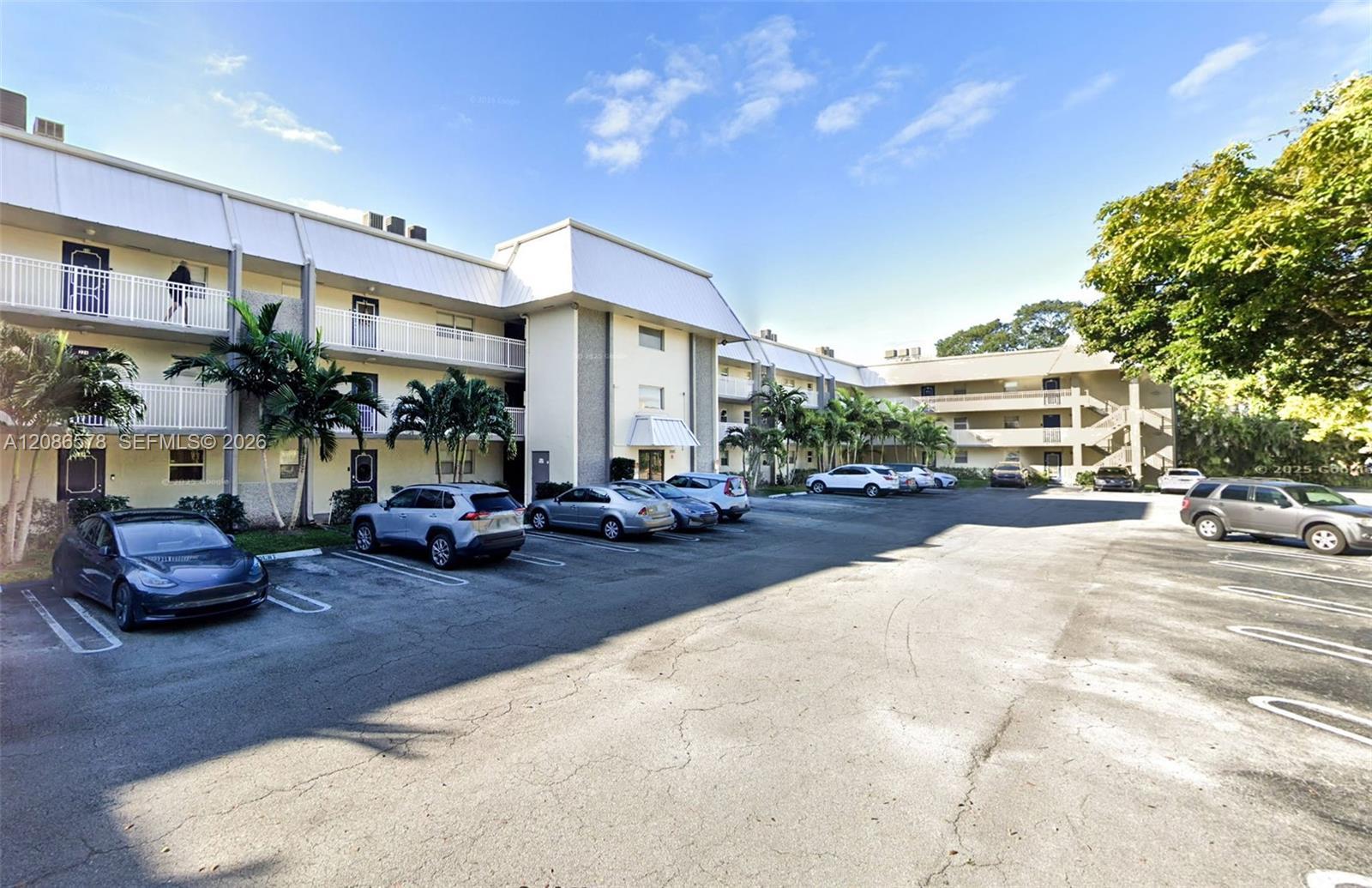 2980 Riverside Dr # 3, Coral Springs FL 33065