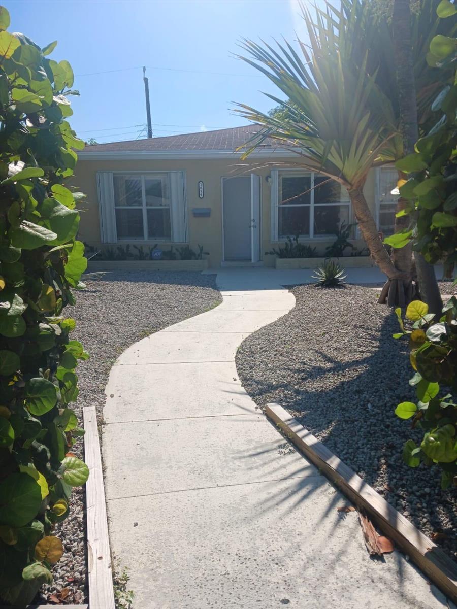 1414 N J Street, FL 33460