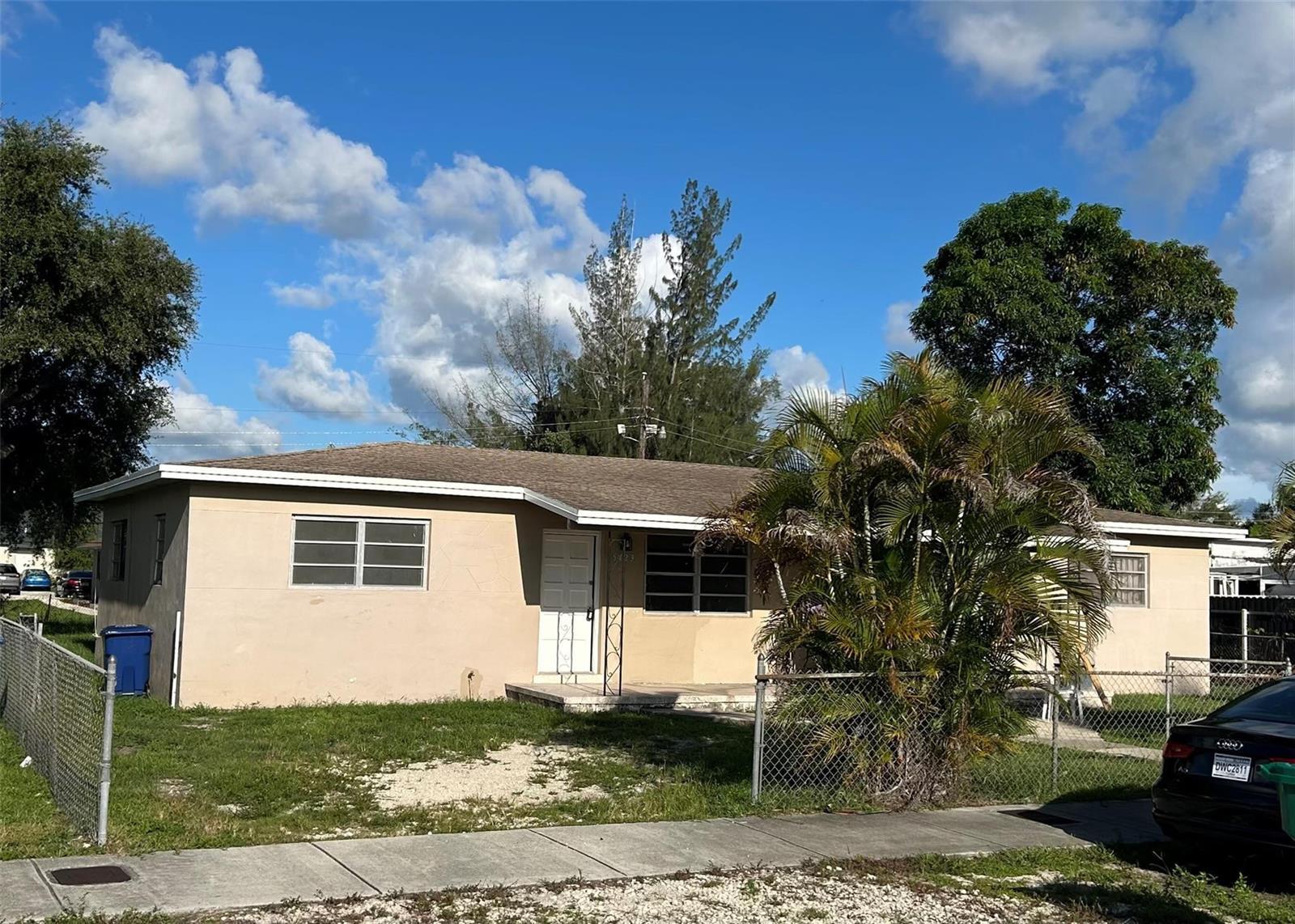 15721 NW 39TH Place, Miami Gardens FL 33054