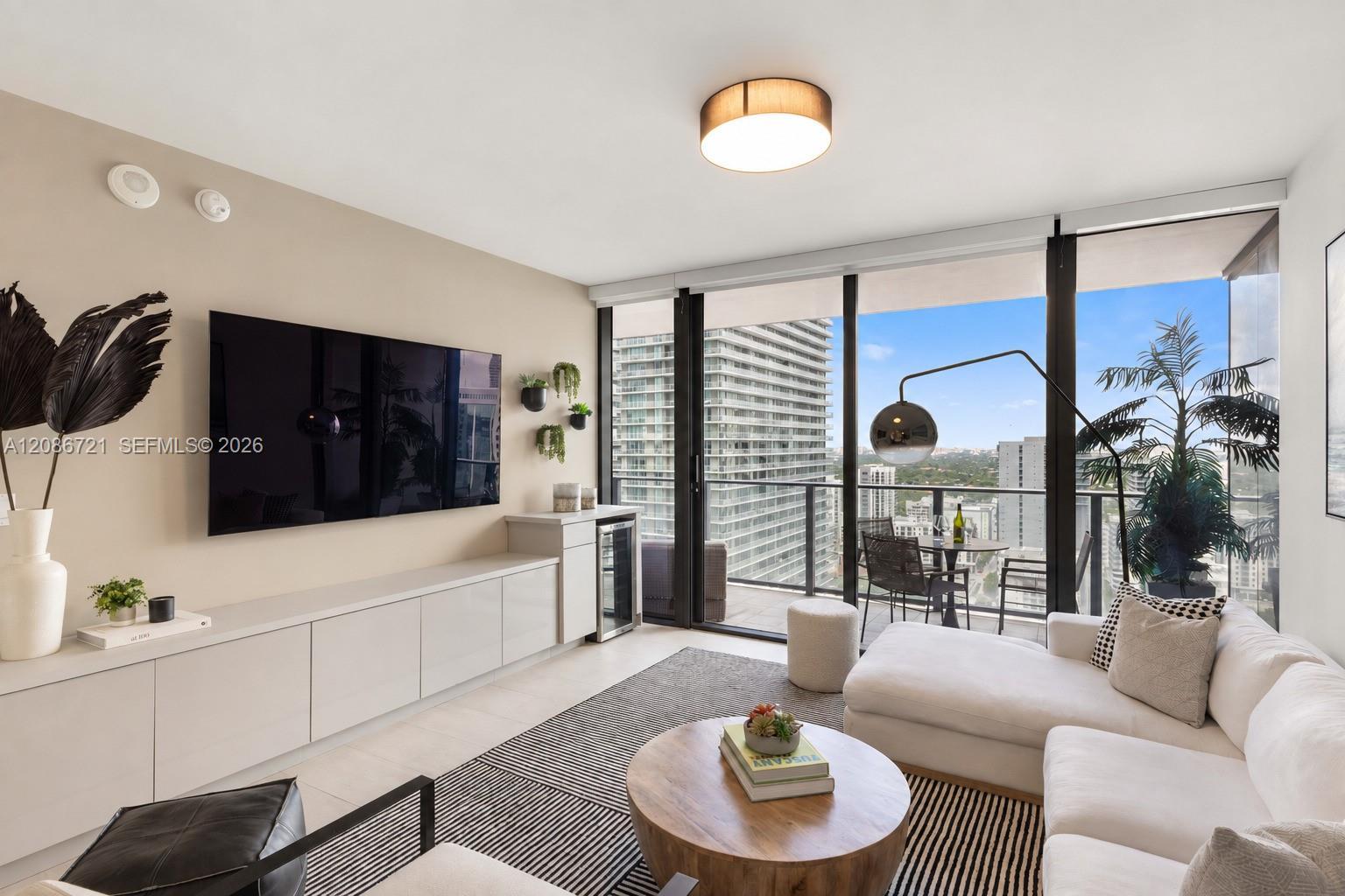 1000 Brickell Plaza # 2704, Miami FL 33131