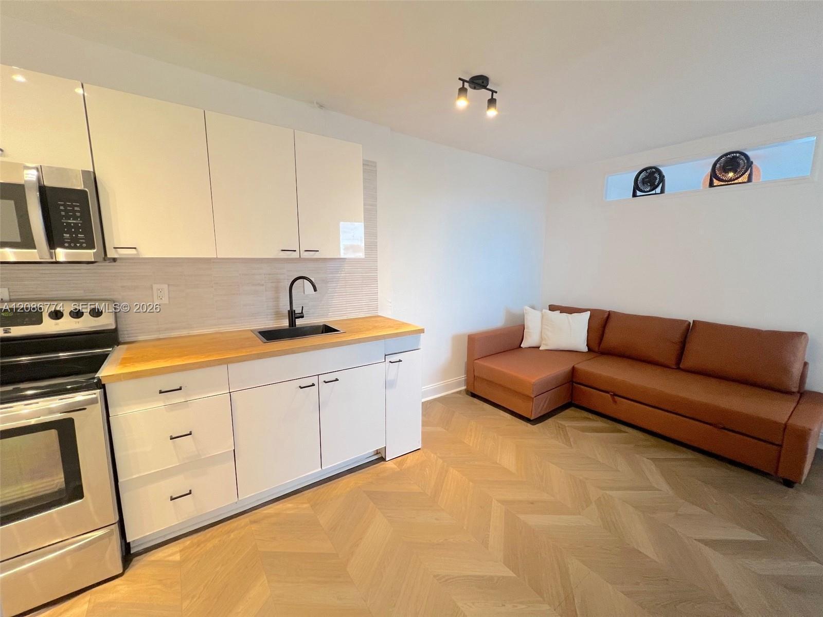 1255 Collins Ave # 604, Miami Beach FL 33139