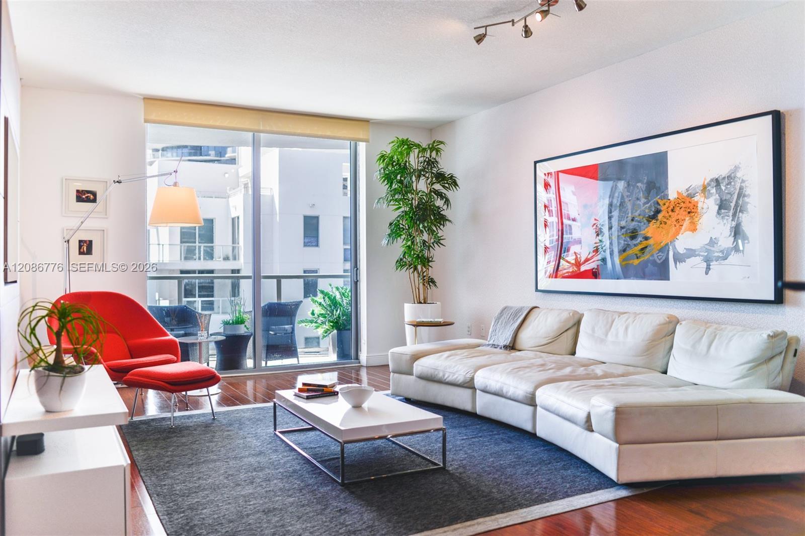 1060 Brickell Ave # 3515, Miami FL 33131