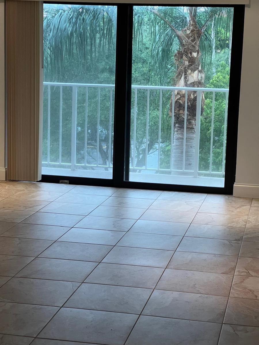 9301 SW 92ND Avenue # 409B, Miami FL 33176