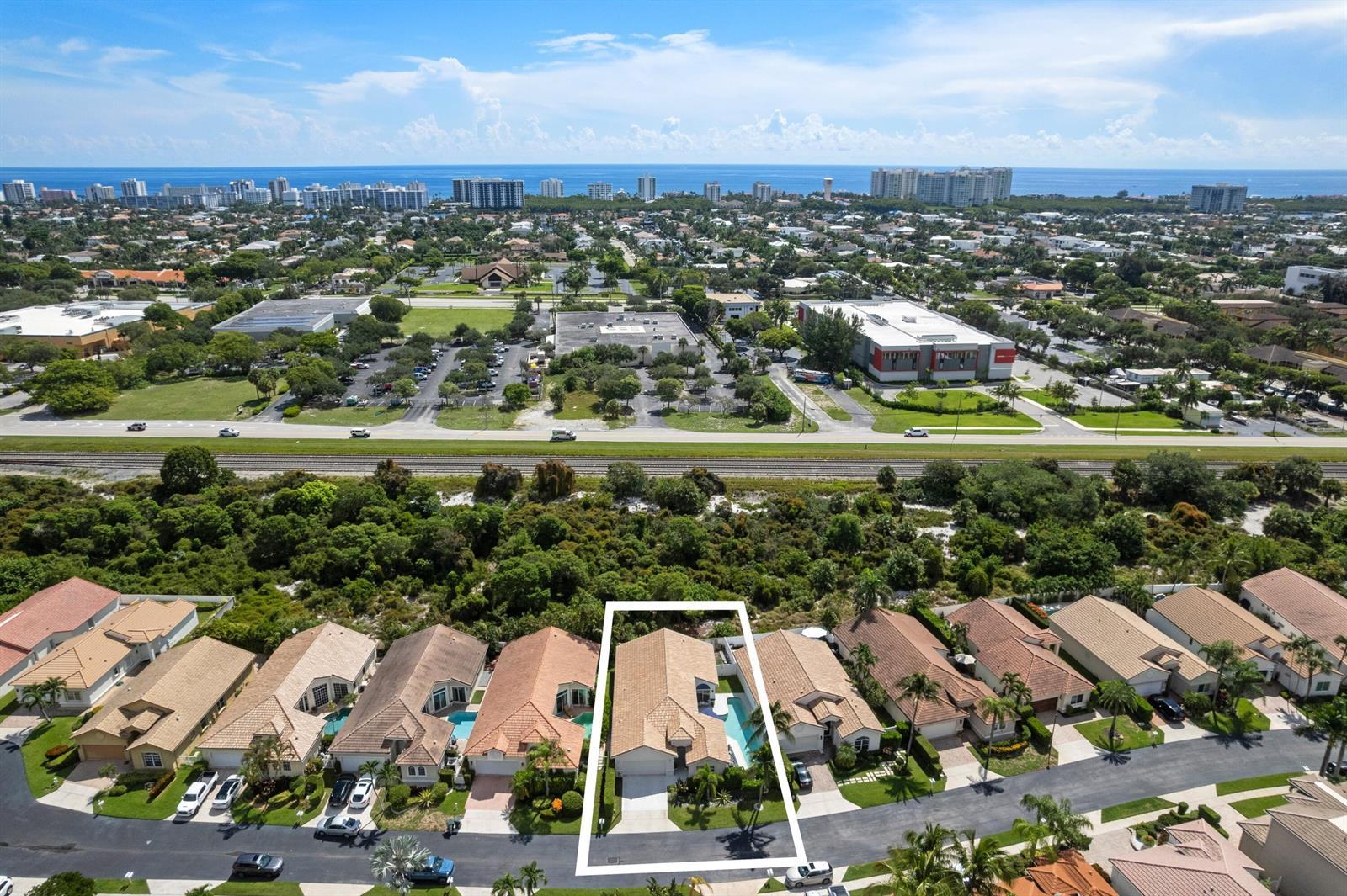 7140 NW TURTLE Walk, Boca Raton FL 33487