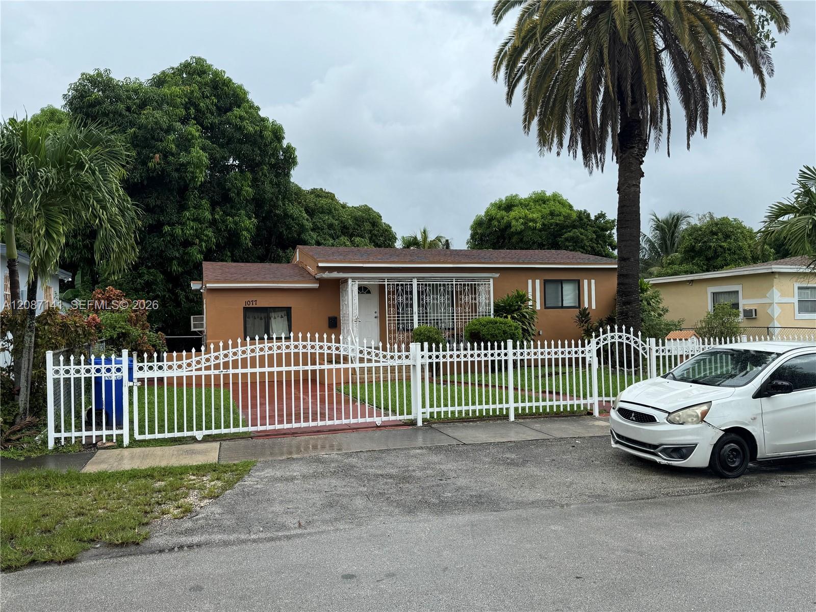 1077 NE 157th Ter, North Miami Beach FL 33162