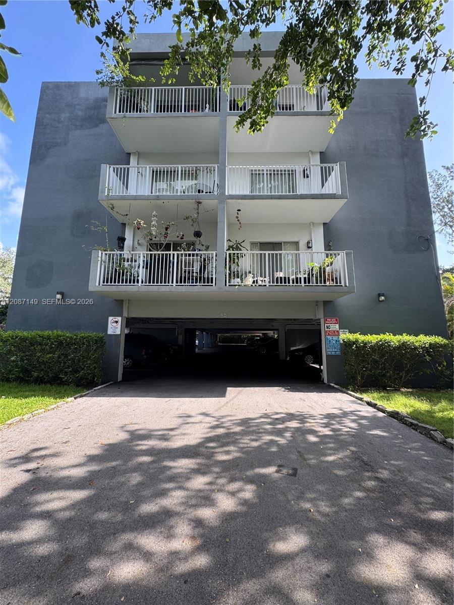 645 NE 121st St # 304, North Miami FL 33161