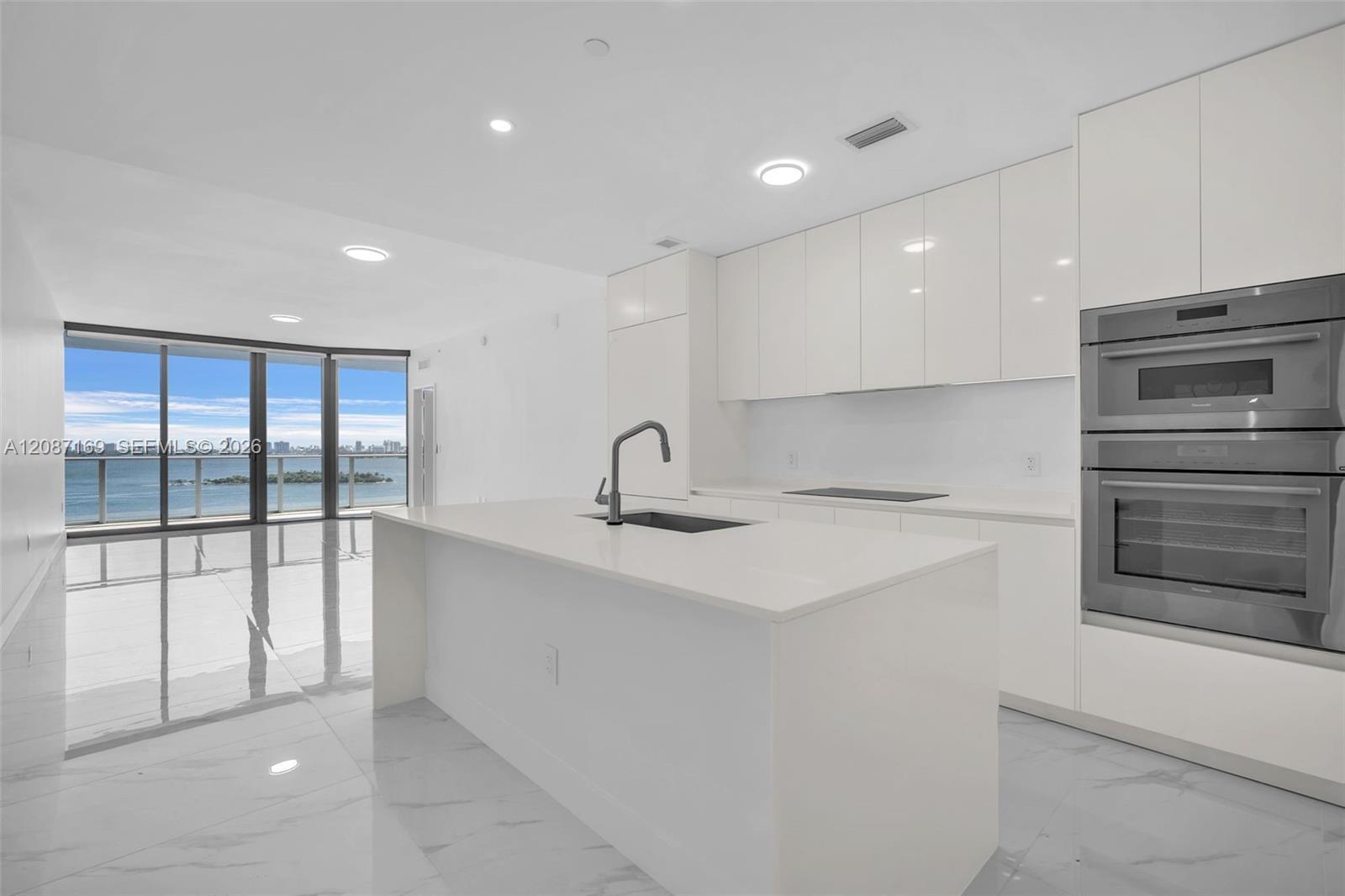 700 NE 24th St # 1205, Miami FL 33137