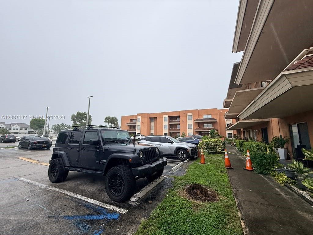 17530 NW 68th Ave # C4010, Hialeah FL 33015