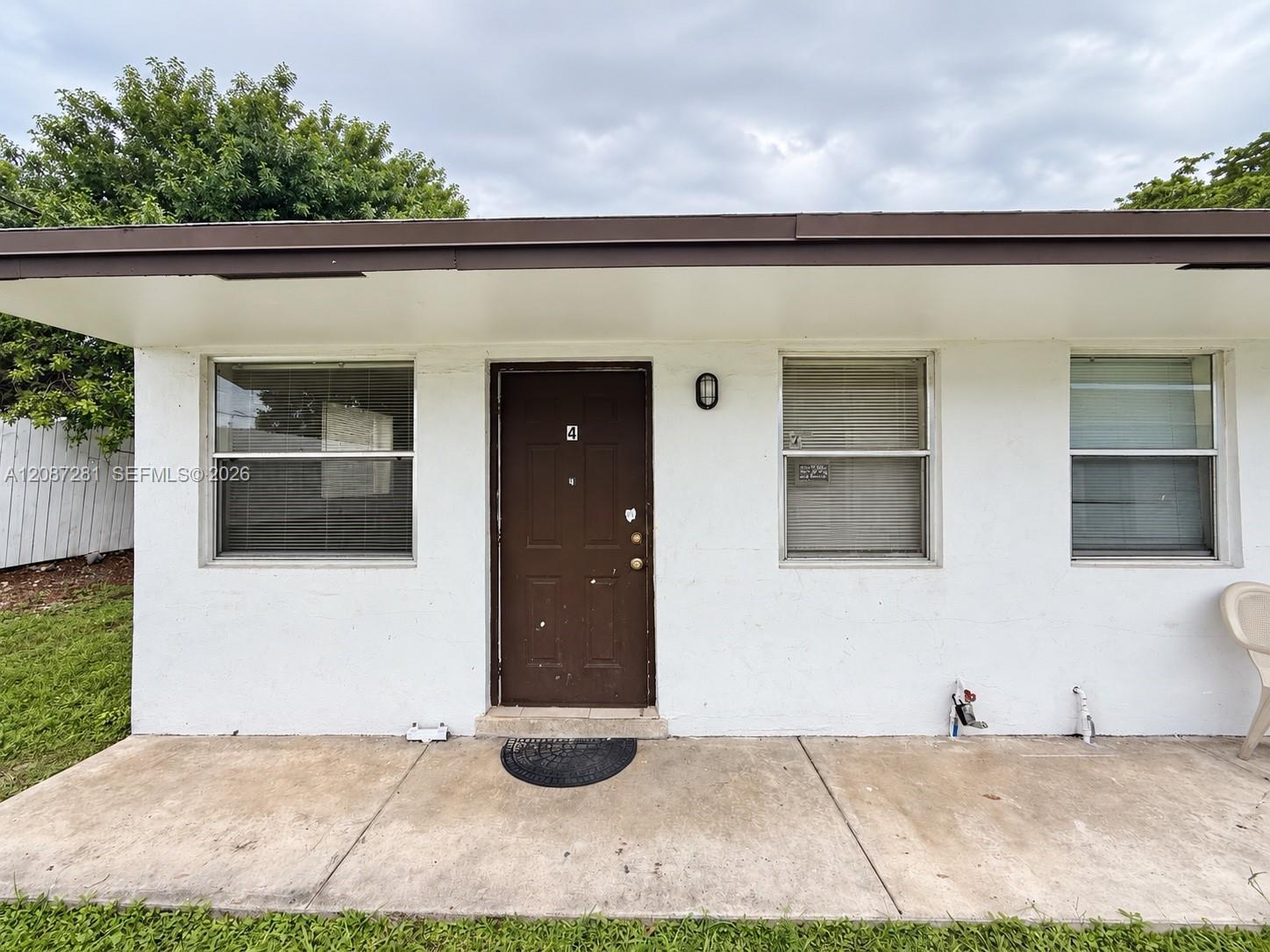 3639 SW 13th Ct # 4, Fort Lauderdale FL 33312