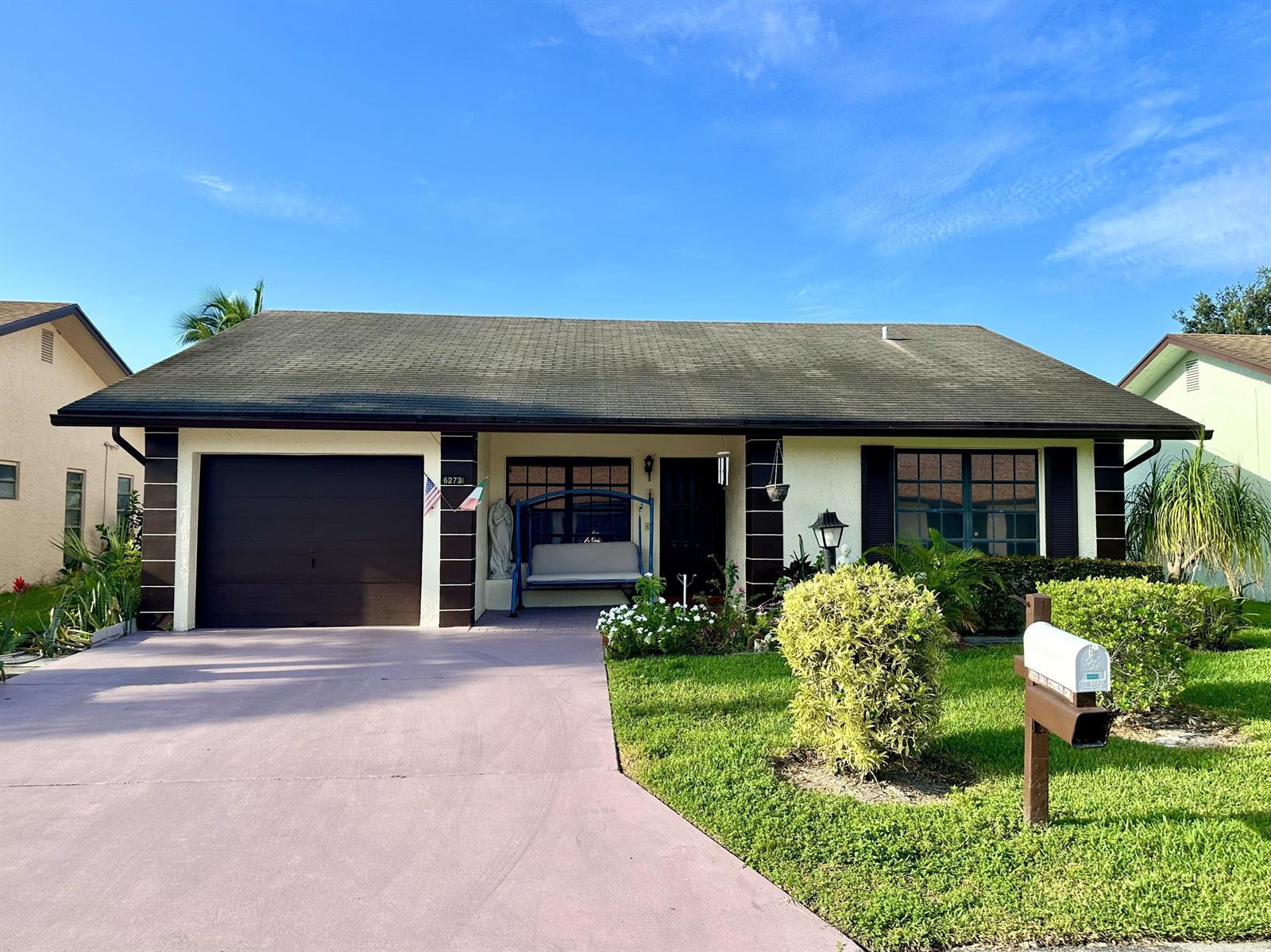 6273 Tall Cypress Circle, FL 33463