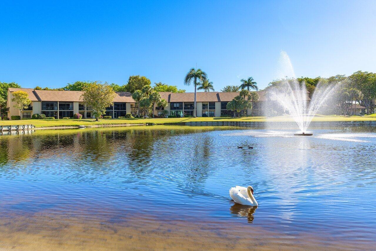5154 Oakhill Lane # 1014, Delray Beach FL 33484