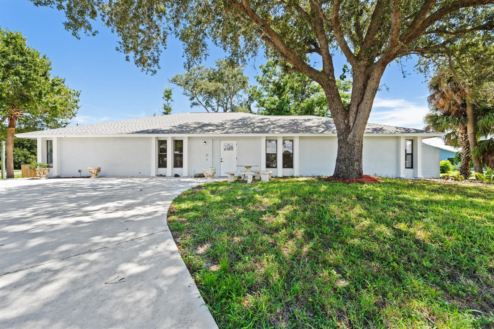 4800 MYRTLE Drive, Fort Pierce FL 34982