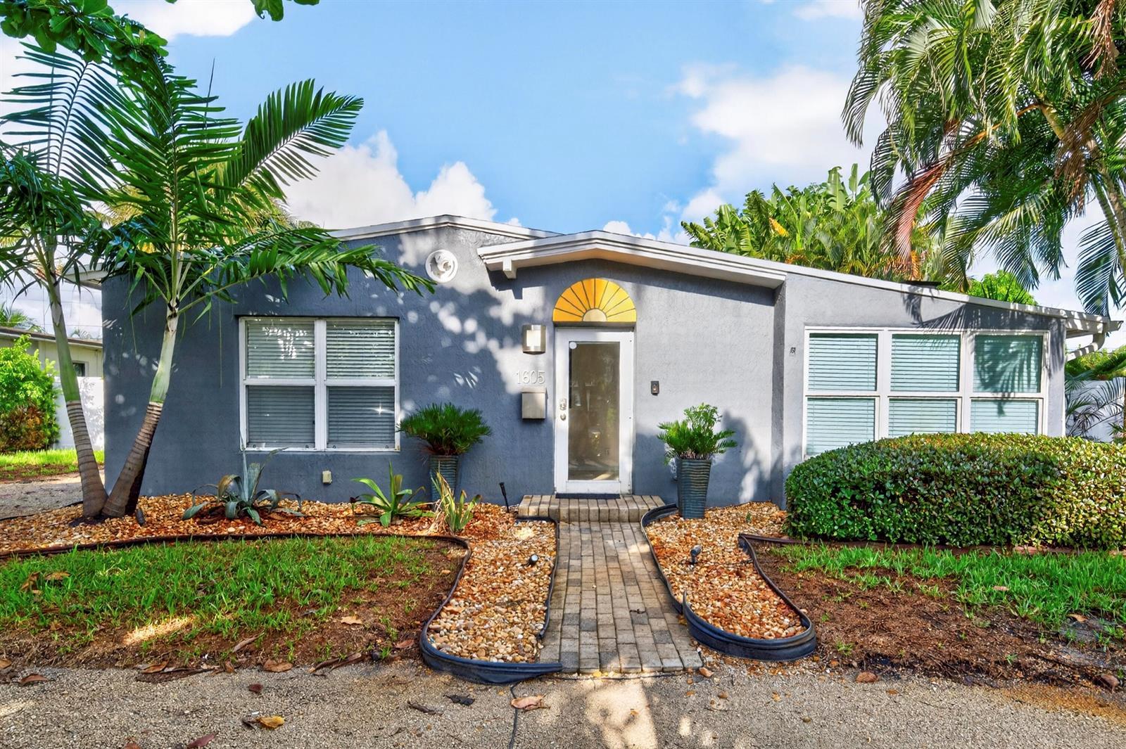 1605 NE 16th Avenue, Fort Lauderdale FL 33305