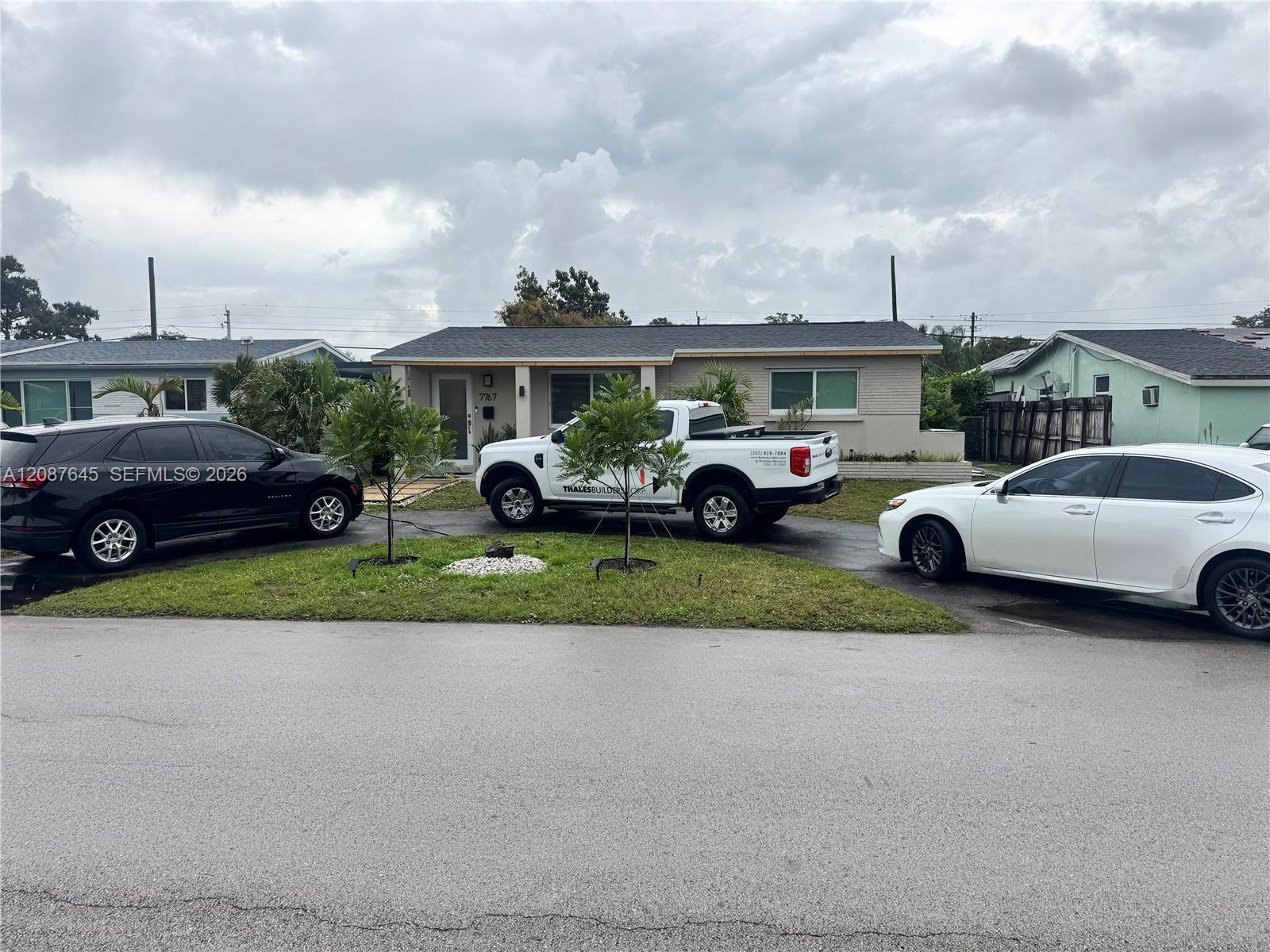 7767 Meridian St, Miramar FL 33023