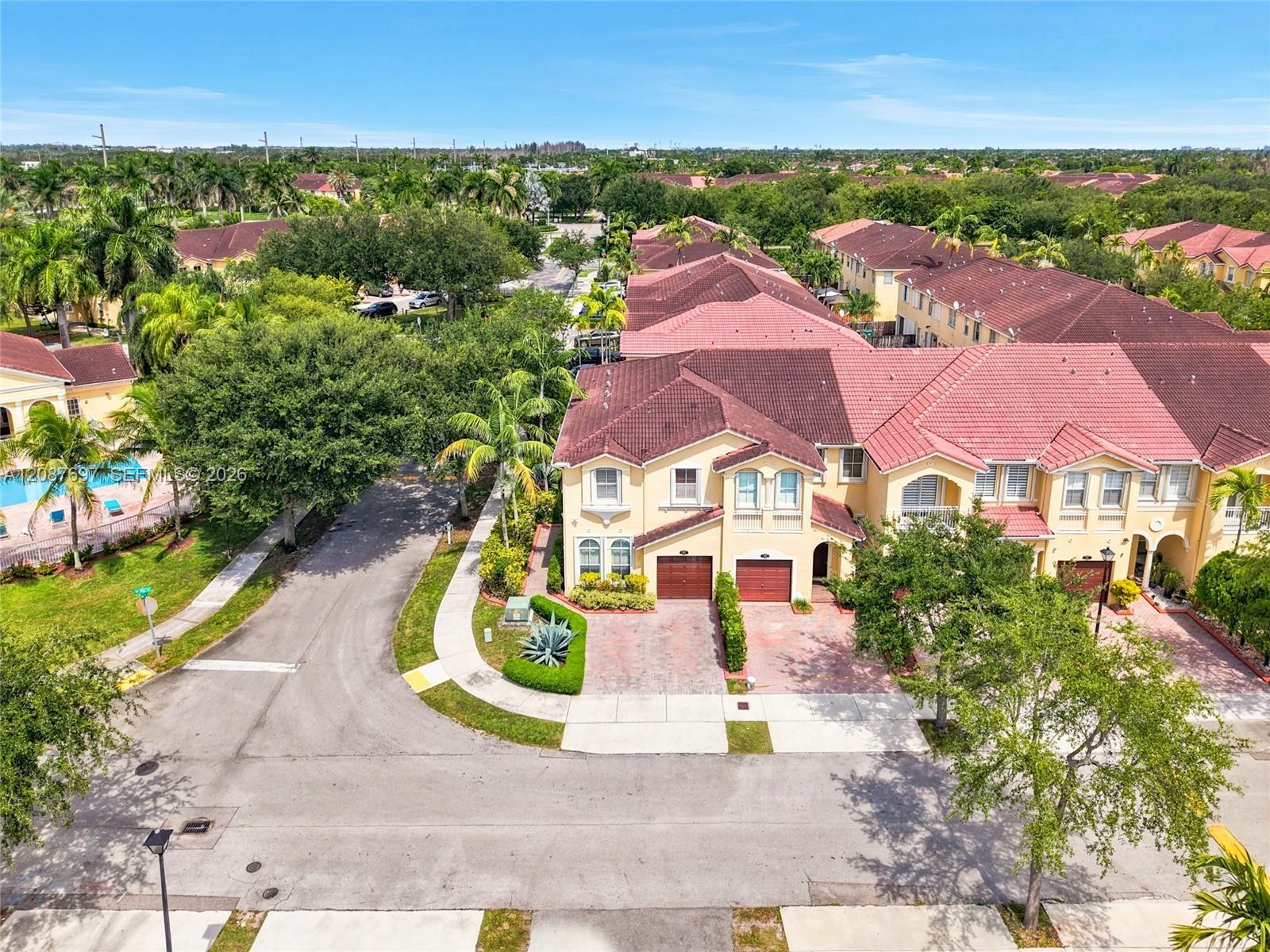 889 SW 151st Pl, Miami FL 33194