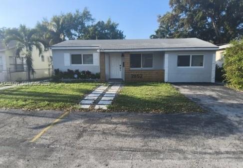 2852 Washington St, Hollywood FL 33020