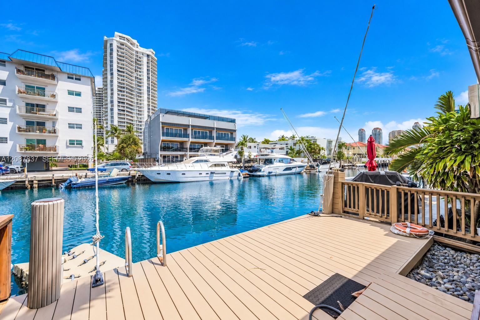 3805 NE 170th St # 6, North Miami Beach FL 33160