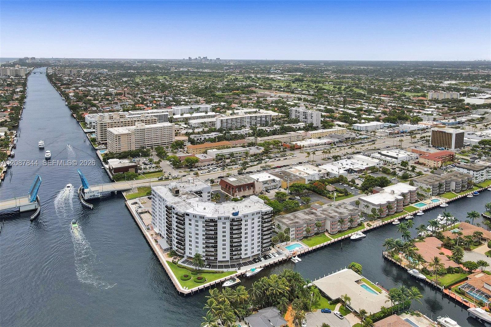 3111 NE 51st St # 305C, Fort Lauderdale FL 33308