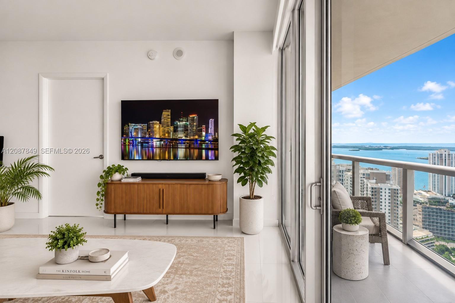 475 Brickell Ave # 3609, Miami FL 33131