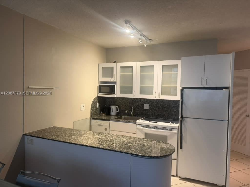 1936 S Ocean Dr # 4C, Hallandale Beach FL 33009