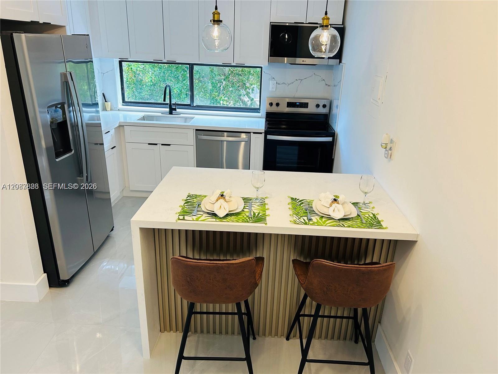 17021 N Bay Rd # 4, Sunny Isles Beach FL 33160
