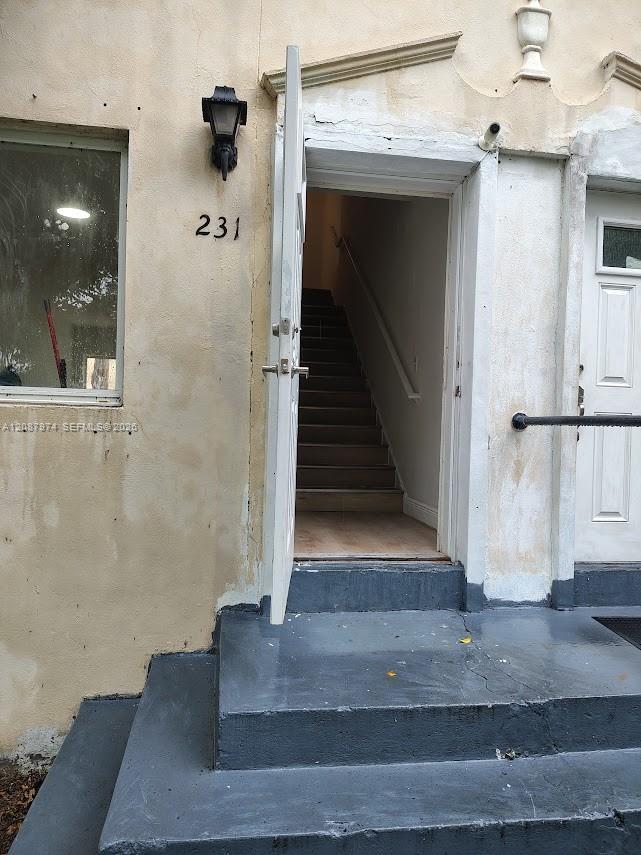 231 NW 83rd St # 231, Miami FL 33150
