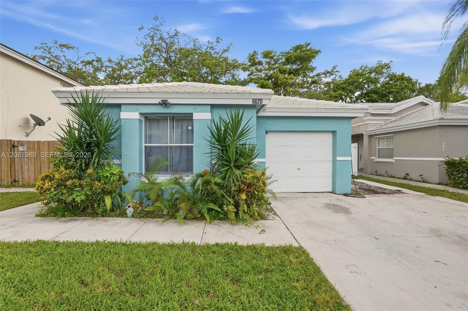 6620 Fern St, Margate FL 33063