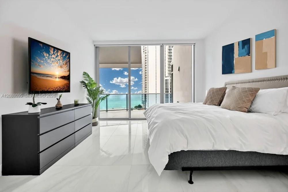 17550 Collins Ave # 1003, Sunny Isles Beach FL 33160