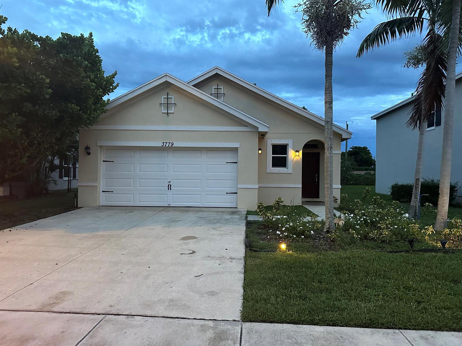 3779 WHITNEY PARK Lane, FL 33463