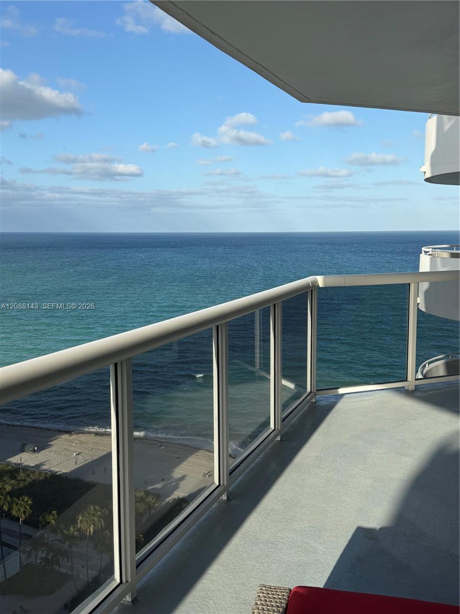 6301 Collins Ave # 2108, Miami Beach FL 33141