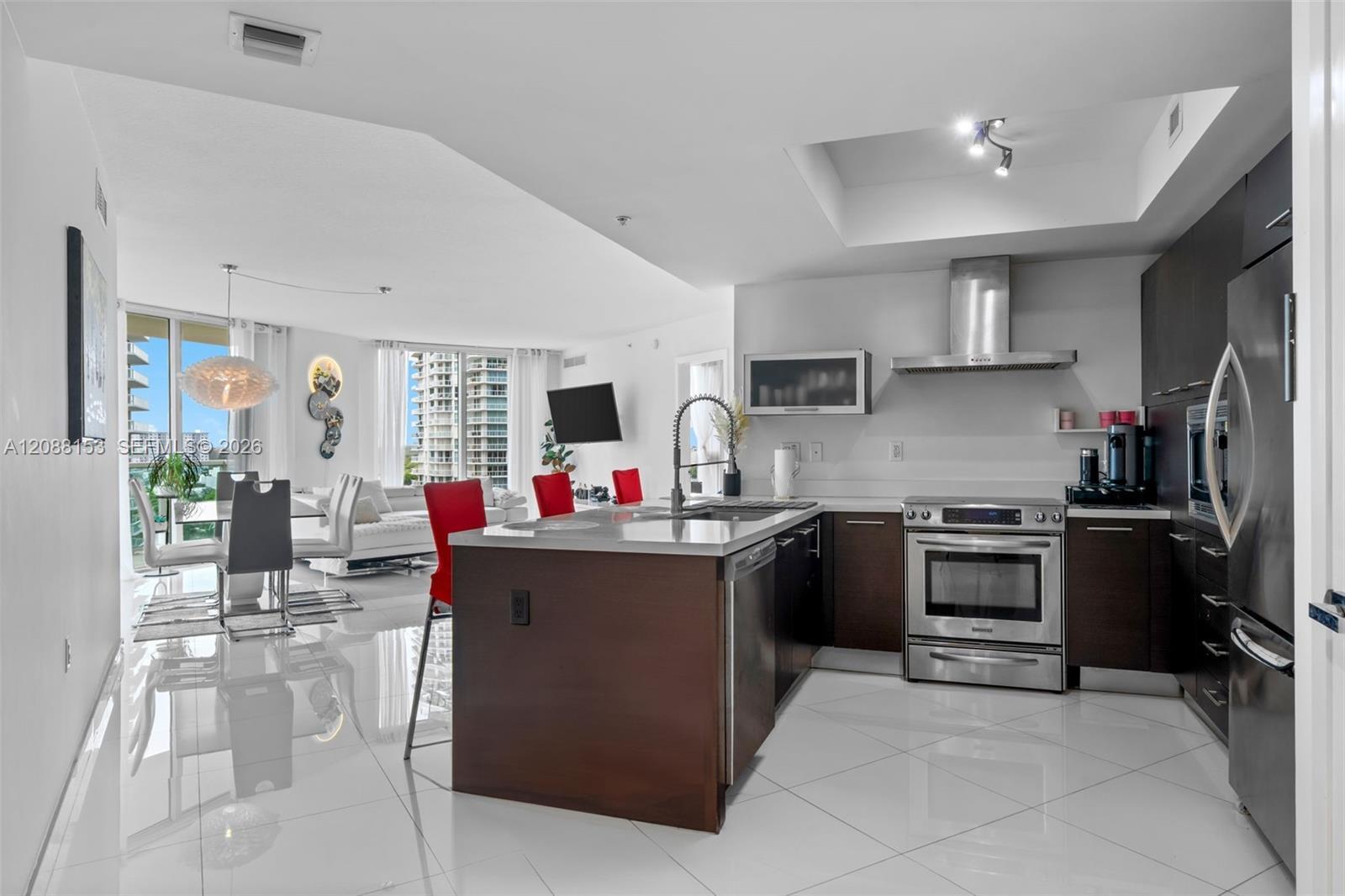 150 Sunny Isles Blvd # 1004, Sunny Isles Beach FL 33160