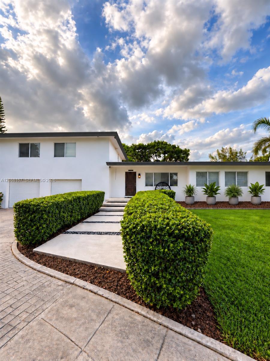 19050 SW 144th Ave, Miami FL 33177