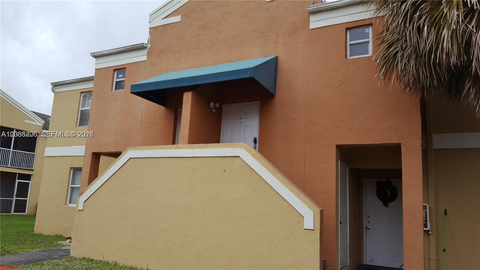2457 NW 56th Ave # 202, Lauderhill FL 33313