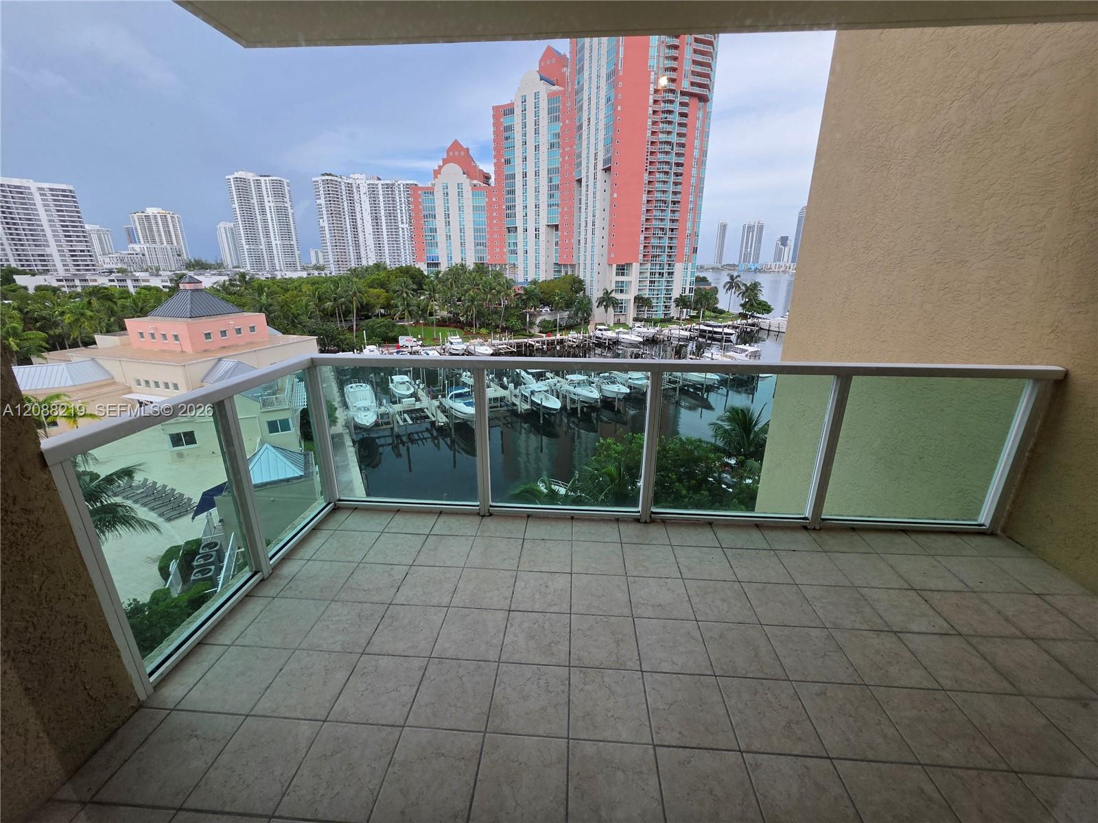 3340 NE 190th St # 705, Aventura FL 33180
