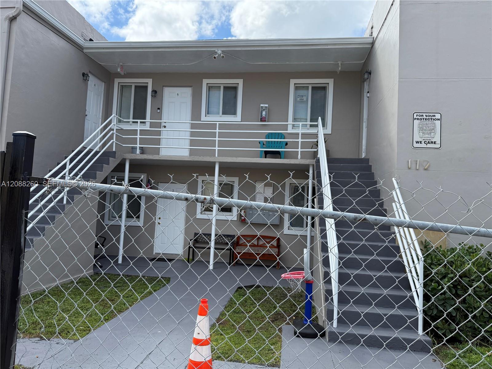 172 NW 12th St # 1, Miami FL 33136
