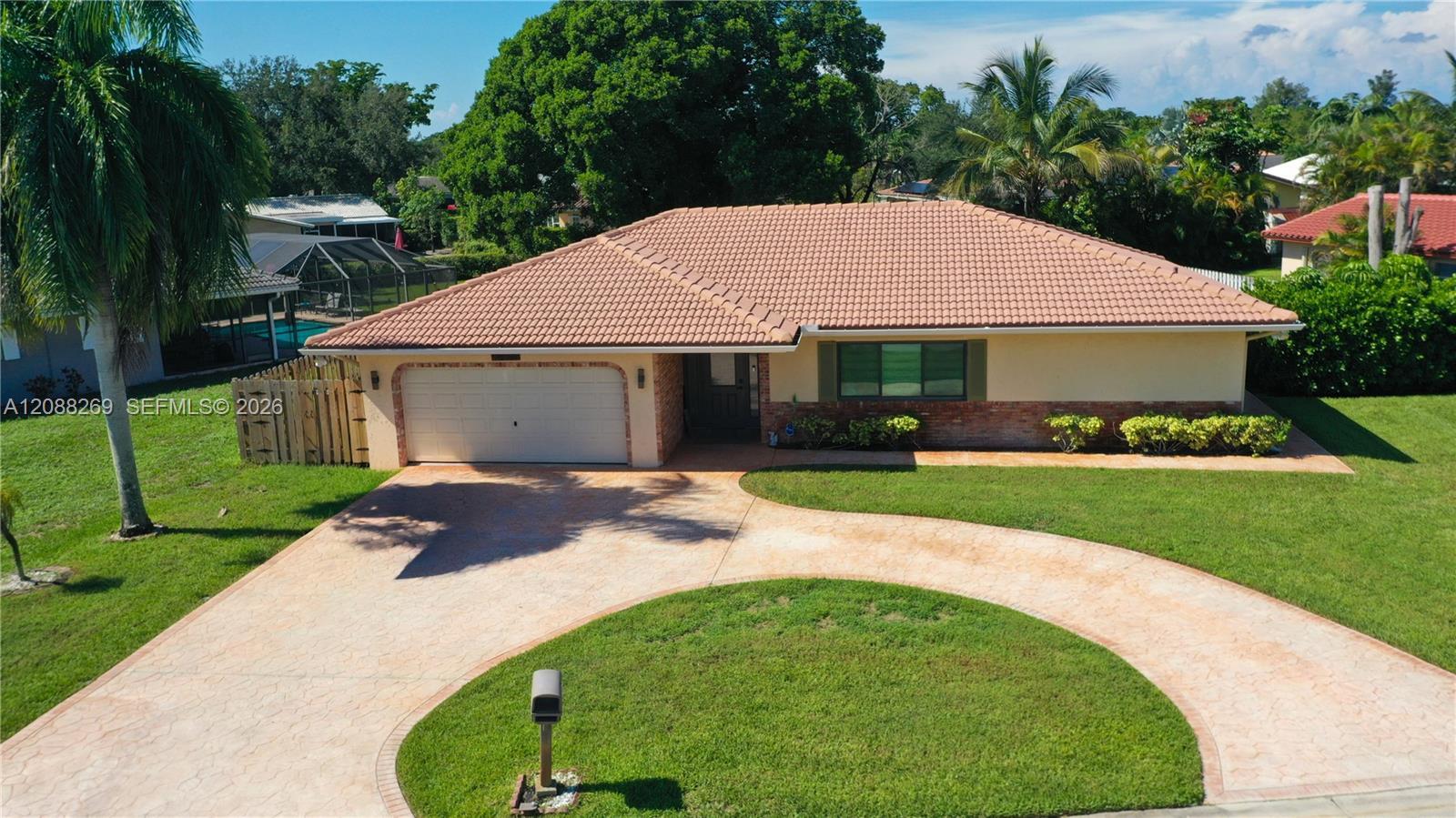 10650 NW 42nd Dr, Coral Springs FL 33065