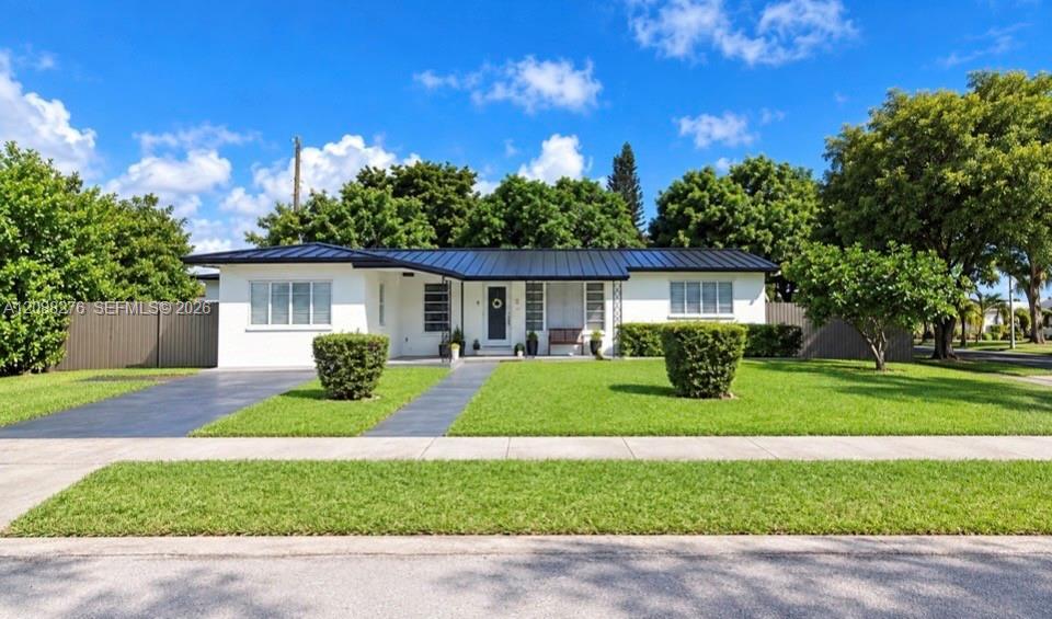 10305 SW 149th Ter, Miami FL 33176