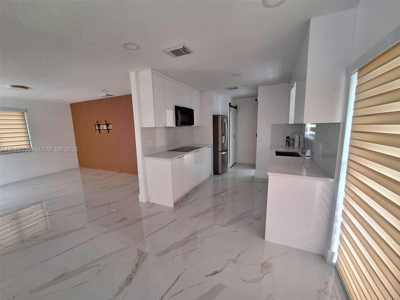 432 NW 15th St, Florida City FL 33034