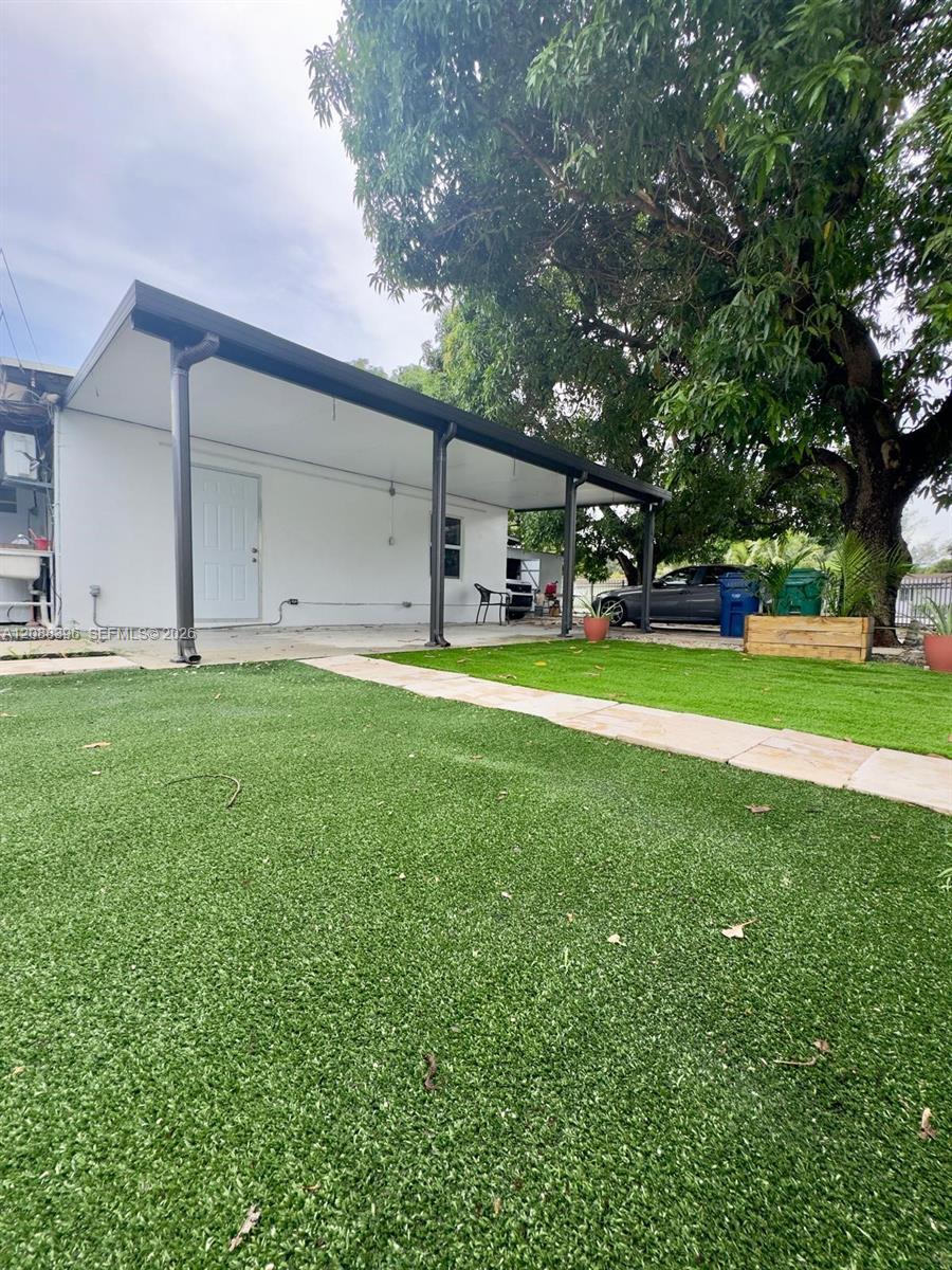 9945 NW 22nd Ave # 1, Miami FL 33147