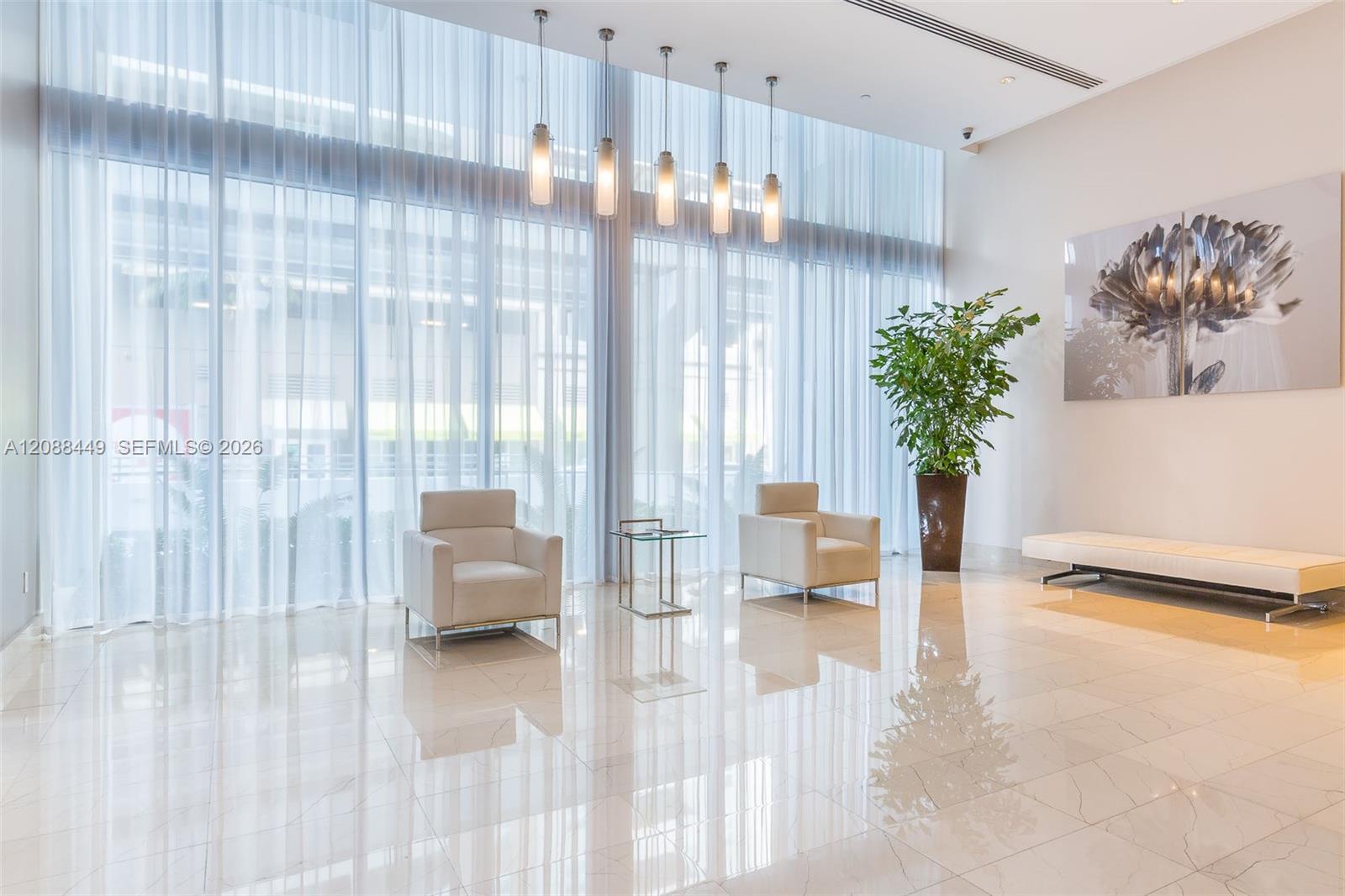 1111 SW 1 AV, Miami FL 33130