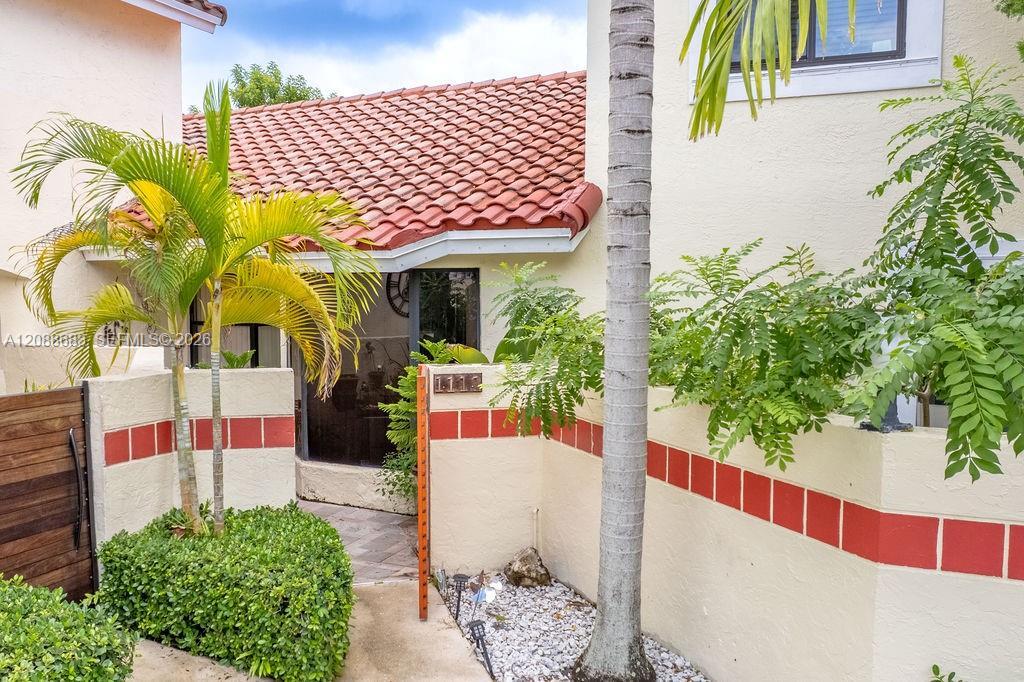 1111 San Remo Cir, Homestead FL 33035