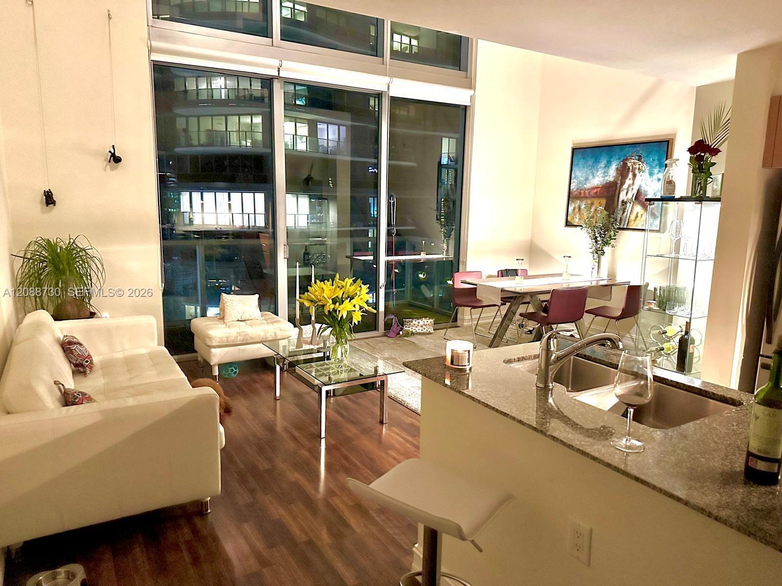 1050 Brickell Ave # 3216, Miami FL 33131
