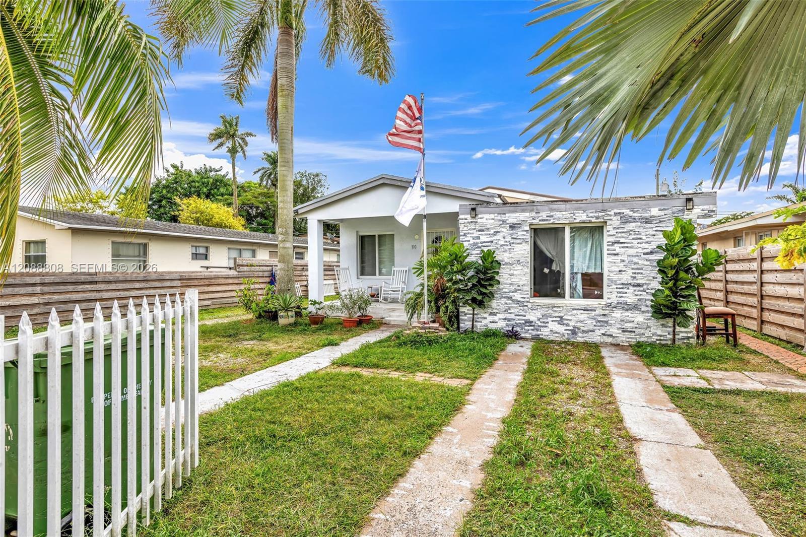 110 NE 9th Ct, Homestead FL 33030